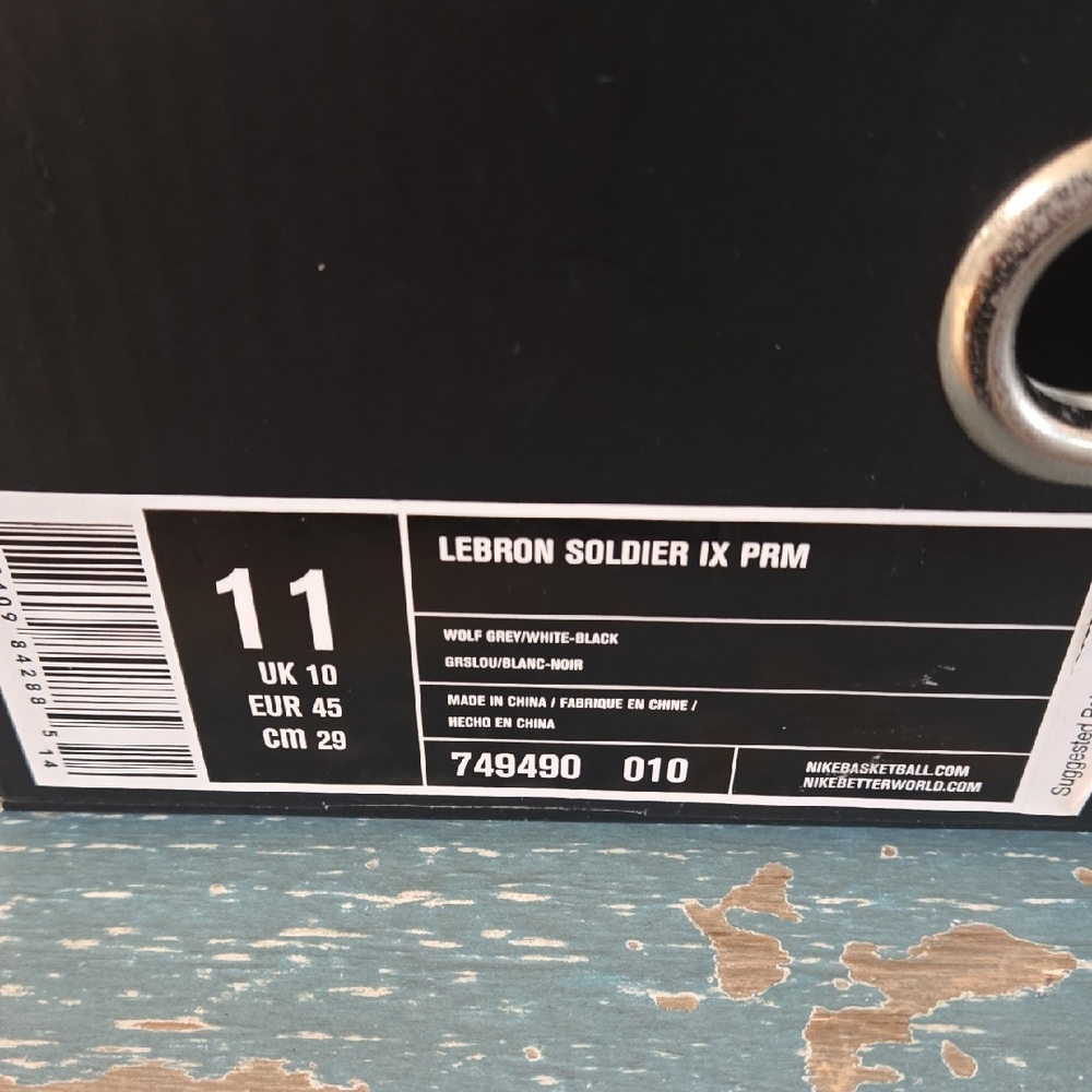 Nike LeBron James Soldier IX 9 PRM Basketball Shoes - Picture 9 of 9